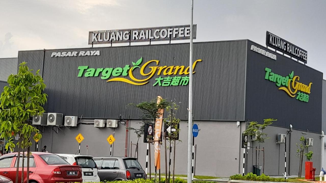 Idaman Maya Keluang Luaran gambar